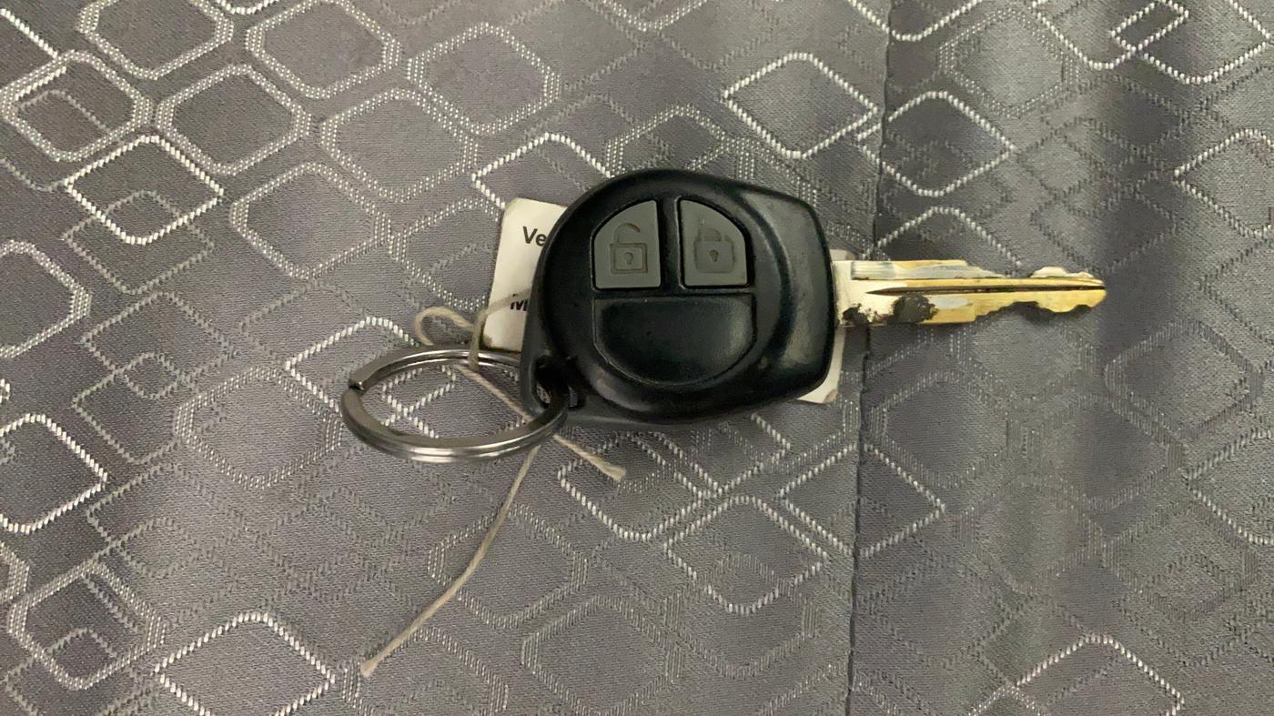 2019 Maruti Alto 800 VXI, Petrol, Manual, 78,945 km, Key Close Up