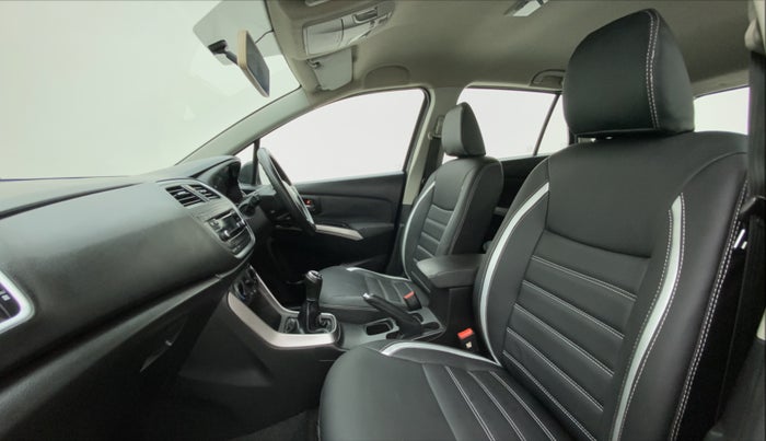 2017 Maruti S Cross DELTA SHVS, Diesel, Manual, 74,941 km, Right Side Front Door Cabin
