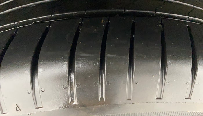 2019 Honda CRV 2.0L I-VTEC 2WD CVT, Petrol, Automatic, 74,341 km, Right Rear Tyre Tread