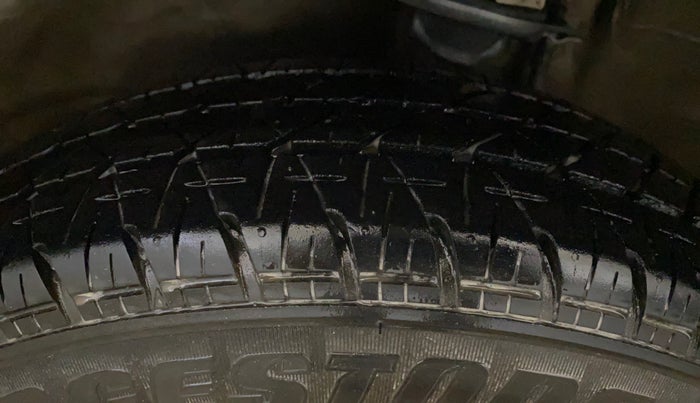 2018 Maruti Alto 800 LXI, Petrol, Manual, 82,119 km, Left Front Tyre Tread