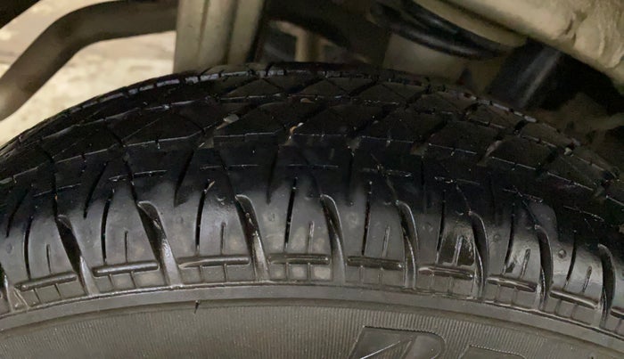 2018 Maruti Alto 800 LXI, Petrol, Manual, 82,119 km, Right Rear Tyre Tread