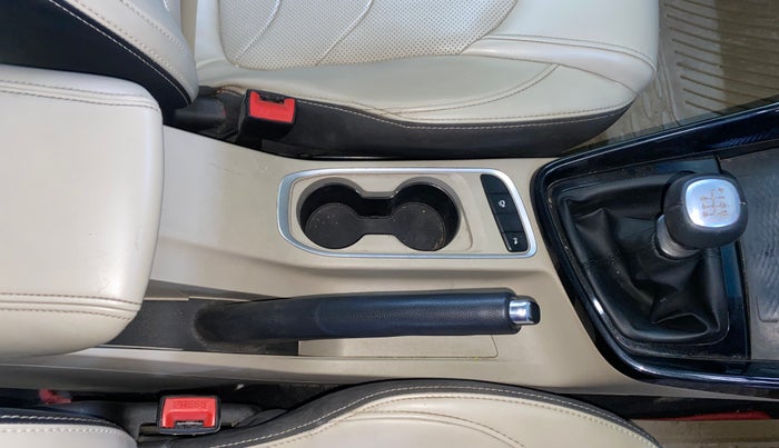 2022 MG HECTOR SHARP 2.0 DIESEL, Diesel, Manual, 79,448 km, Gear Lever