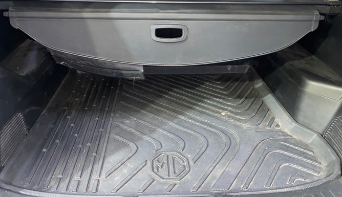 2022 MG HECTOR SHARP 2.0 DIESEL, Diesel, Manual, 79,448 km, Boot Inside