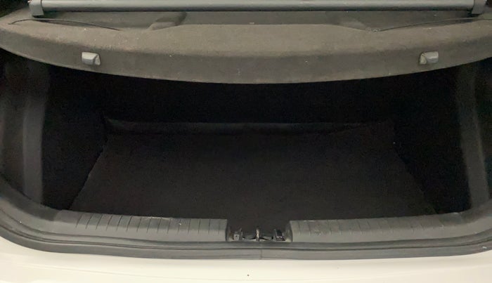 2018 Hyundai Elite i20 ASTA 1.2, Petrol, Manual, 44,052 km, Boot Inside