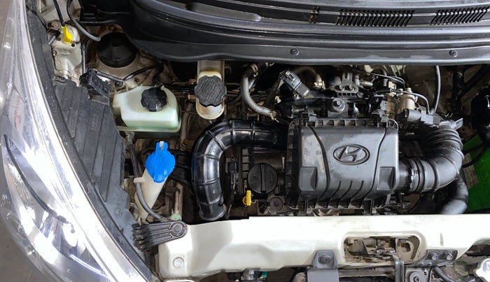 2017 Hyundai Eon SPORTZ, Petrol, Manual, 24,066 km, Engine View - Right