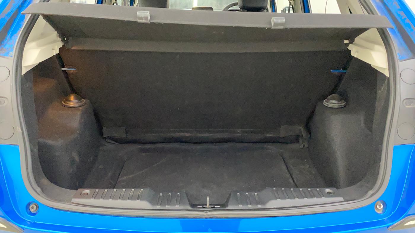 2021 Tata ALTROZ XT PETROL, Petrol, Manual, 34,172 km, Boot Inside