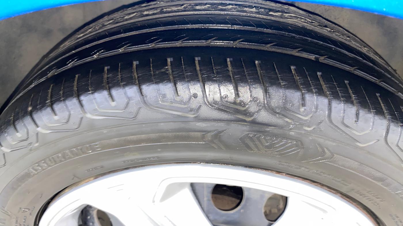 2021 Tata ALTROZ XT PETROL, Petrol, Manual, 34,172 km, Right Front Tyre Tread