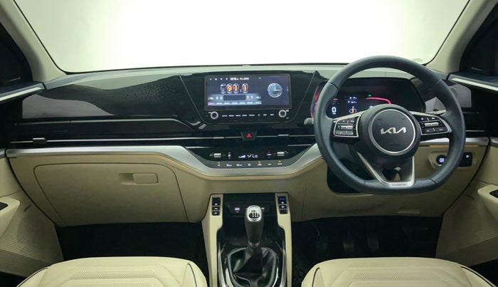 2022 KIA CARENS LUXURY PLUS 1.4 PETROL 6 STR, Petrol, Manual, 4,710 km, Dashboard