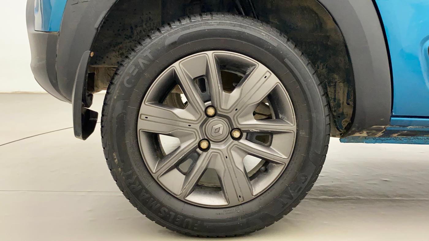 2022 Renault Kwid CLIMBER 1.0 (O), Petrol, Manual, 15,859 km, Right Rear Wheel