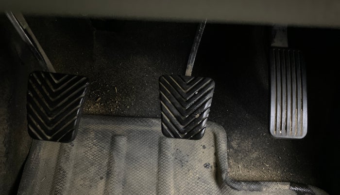 2020 KIA SELTOS HTX 1.5 PETROL, Petrol, Manual, 52,675 km, Pedals