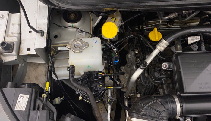 2024 Renault TRIBER RXL MT, Petrol, Manual, 5,369 km, Engine View - Right