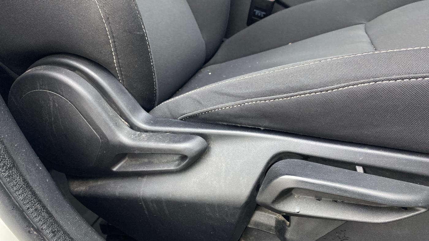 2023 Tata NEXON CREATIVE  AMT 1.2 PETROL, Petrol, Automatic, 36,568 km, Driver Side Adjustment Panel