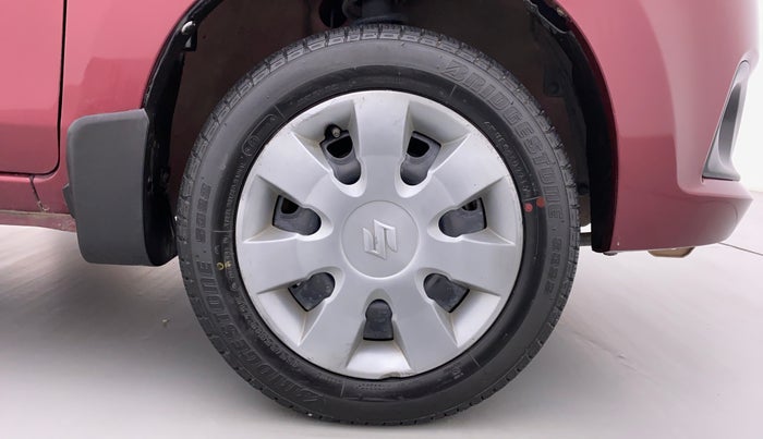 2016 Maruti Alto K10 VXI P, Petrol, Manual, 38,942 km, Right Front Wheel