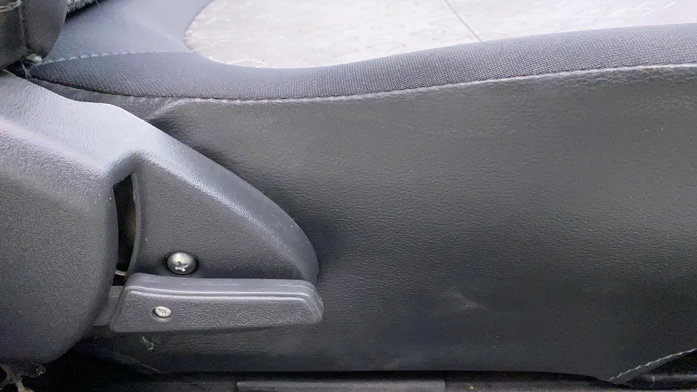 2016 Maruti Alto 800 VXI, Petrol, Manual, 2,831 km, Driver Side Adjustment Panel