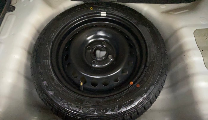 2017 Hyundai Grand i10 SPORTZ (O) AT 1.2 KAPPA VTVT, Petrol, Automatic, 25,292 km, Spare Tyre