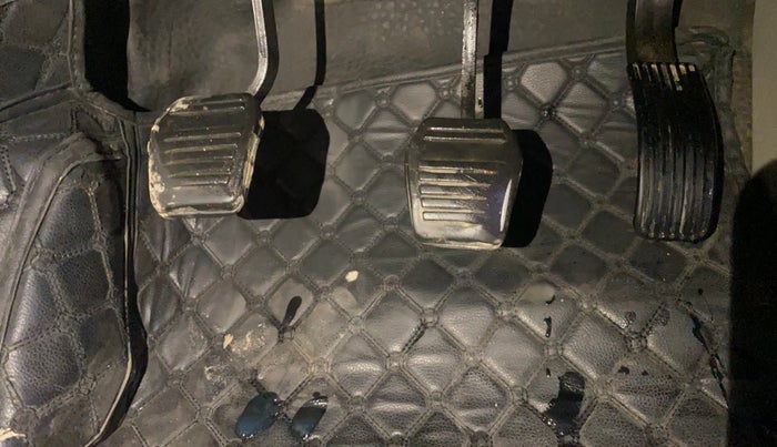 2021 Mahindra Scorpio S5, Diesel, Manual, 89,956 km, Pedals