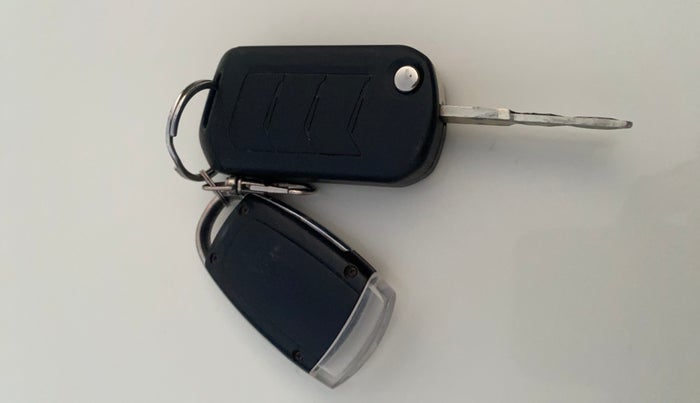 2021 Mahindra Scorpio S5, Diesel, Manual, 89,956 km, Key Close Up