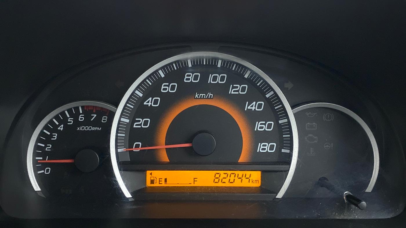 2014 Maruti Wagon R 1.0 VXI, Petrol, Manual, 82,151 km, Odometer Image