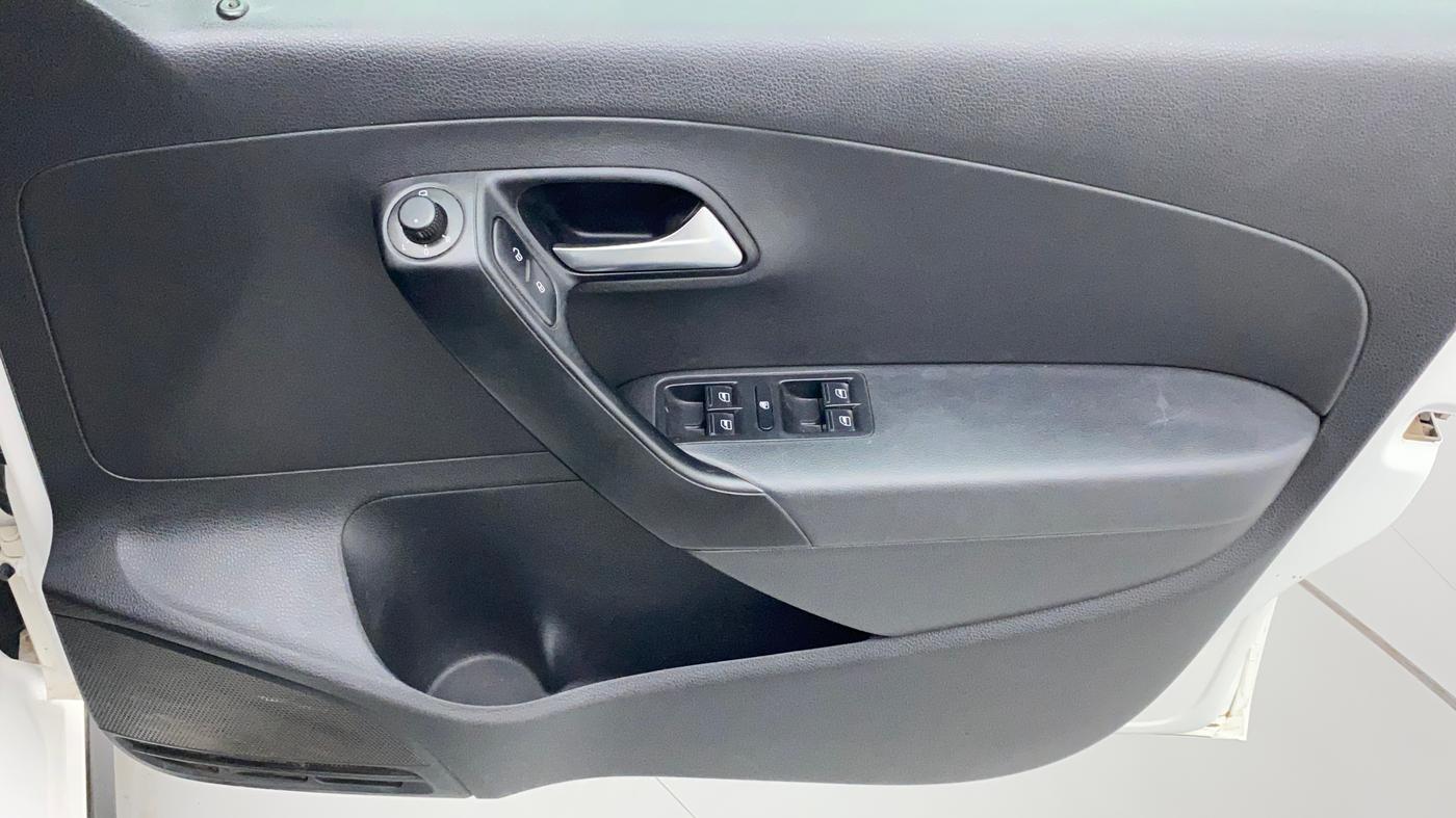 2021 Volkswagen Polo 1.0 GT TSI AT, Petrol, Automatic, 78,145 km, Driver Side Door Panels Control