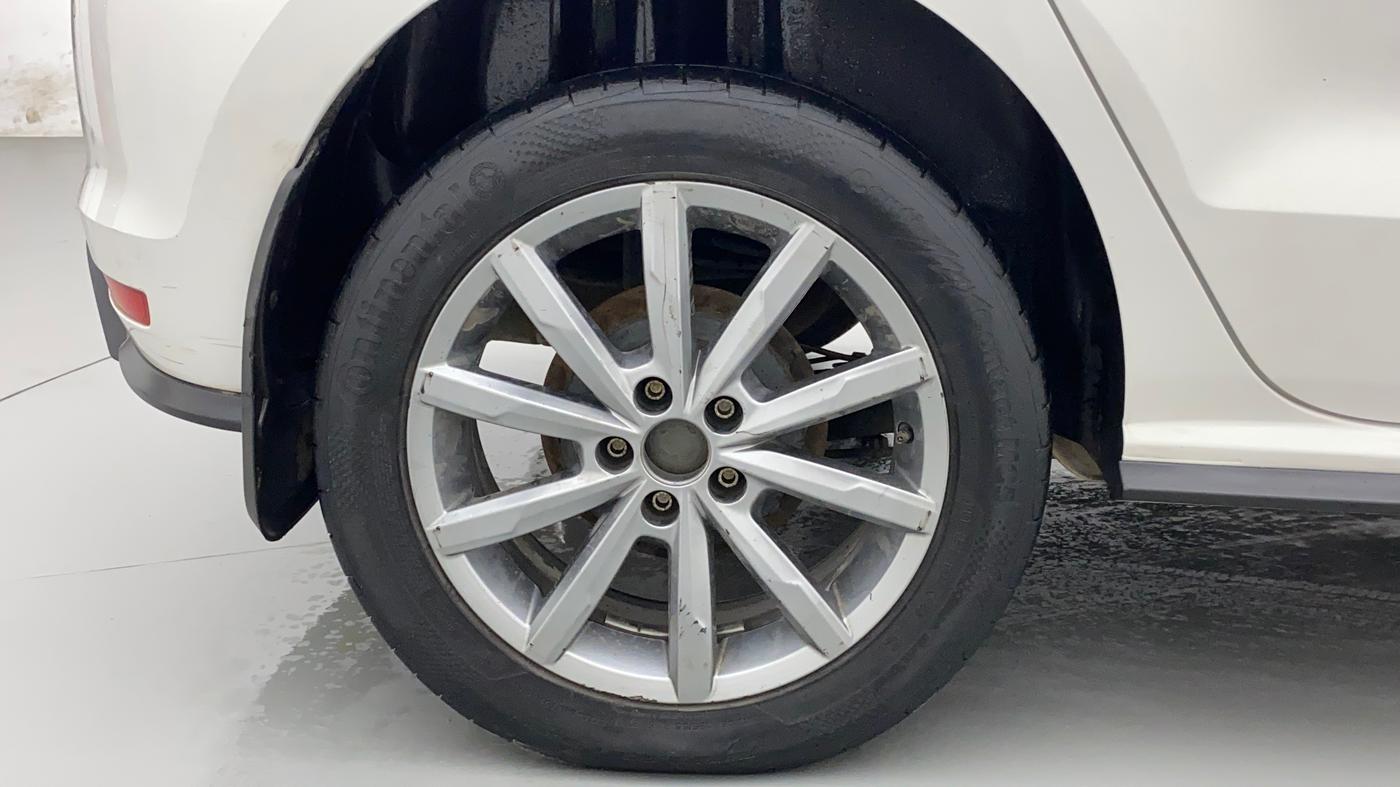 2021 Volkswagen Polo 1.0 GT TSI AT, Petrol, Automatic, 78,145 km, Right Rear Wheel