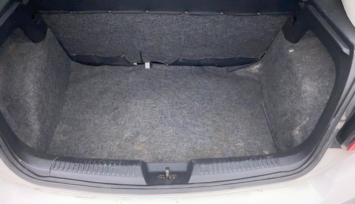 2021 Volkswagen Polo 1.0 GT TSI AT, Petrol, Automatic, 78,145 km, Dicky (Boot door) - Parcel tray missing