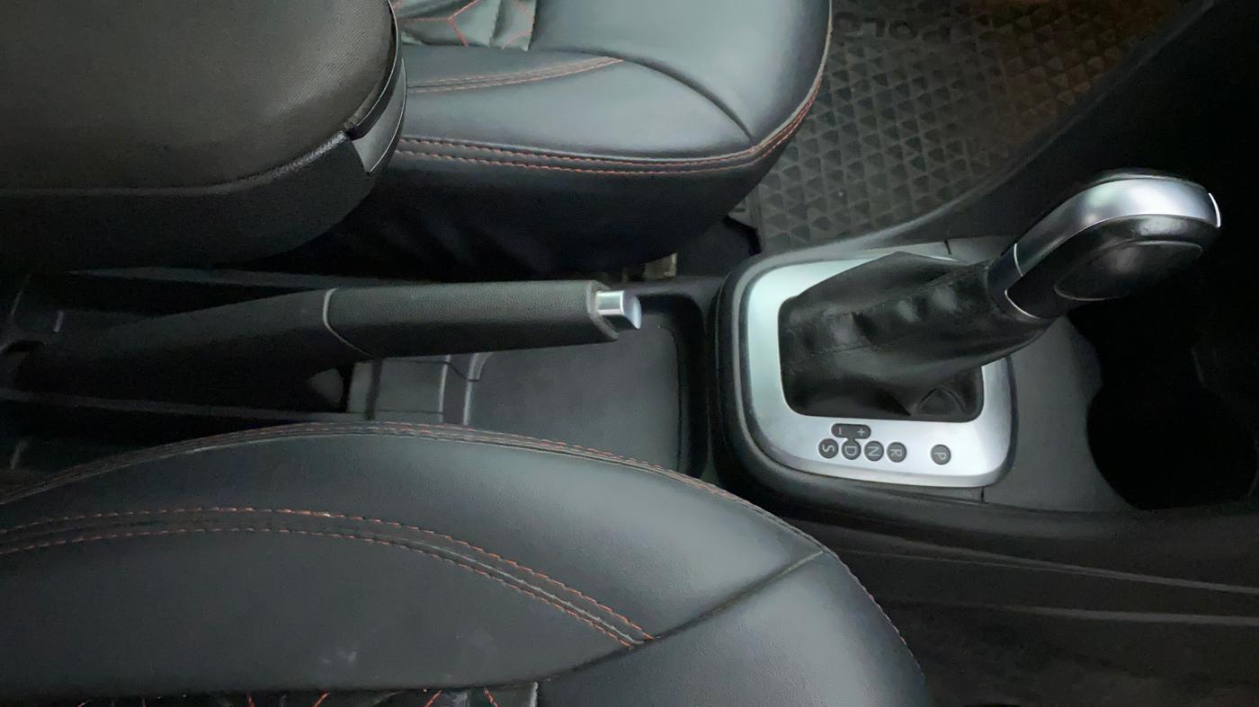 2021 Volkswagen Polo 1.0 GT TSI AT, Petrol, Automatic, 78,145 km, Gear Lever