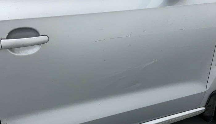 2012 Volkswagen Vento HIGHLINE PETROL AT, Petrol, Automatic, 67,139 km, Driver-side door - Slightly dented
