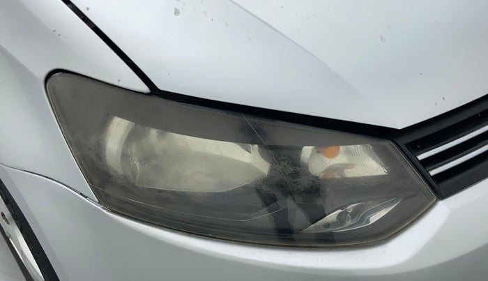 2012 Volkswagen Vento HIGHLINE PETROL AT, Petrol, Automatic, 67,139 km, Right headlight - Minor scratches