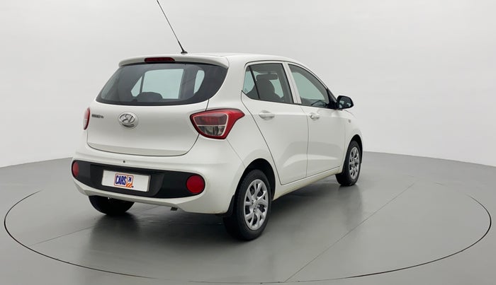 2018 Hyundai Grand i10 MAGNA 1.2 KAPPA VTVT, Petrol, Manual, 43,302 km, Right Back Diagonal