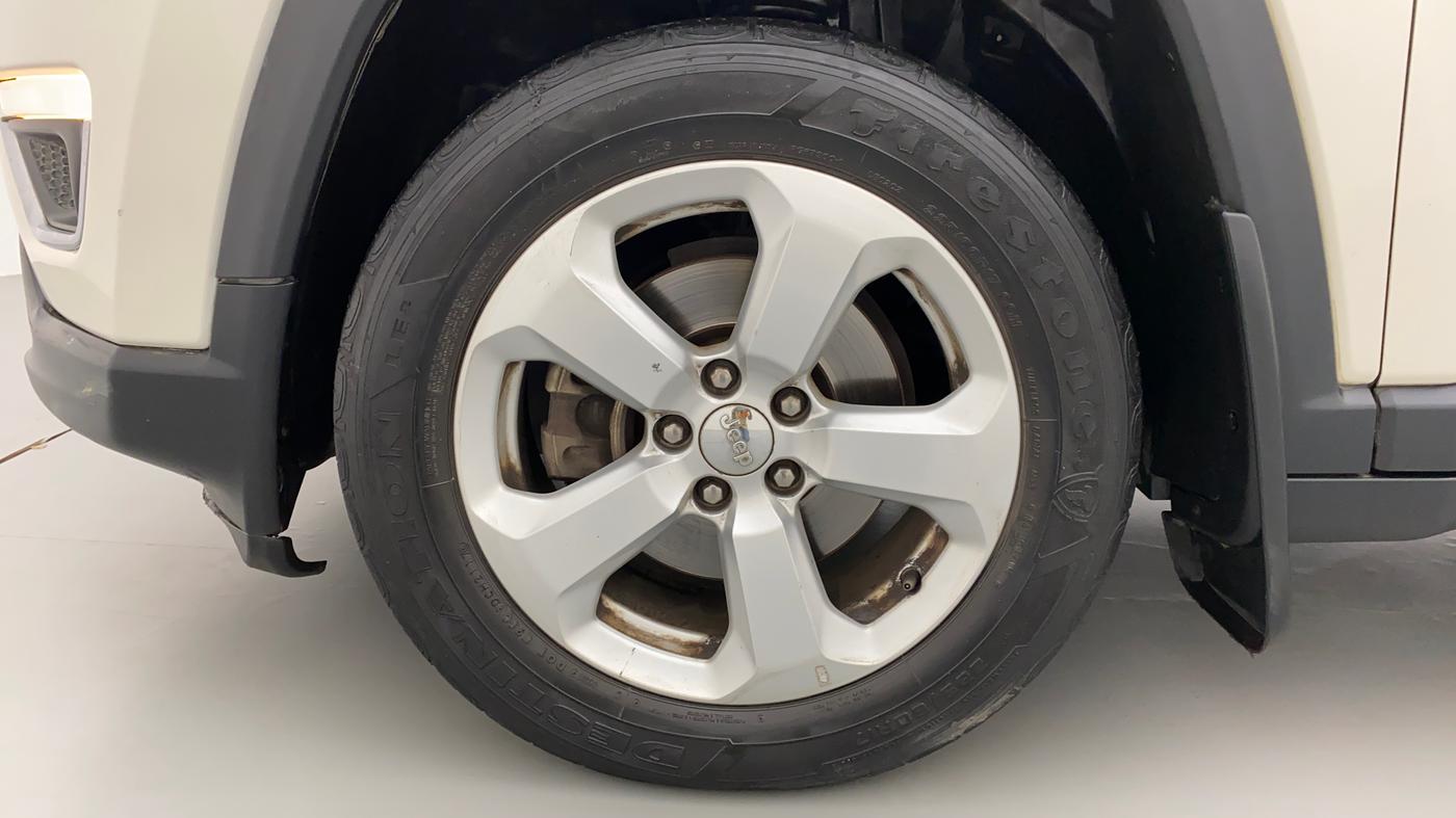 2017 Jeep Compass 2.0 LONGITUDE (O), Diesel, Manual, 63,836 km, Left Front Wheel