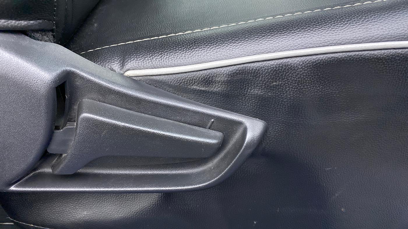 2020 Maruti S PRESSO VXI (O) AMT, Petrol, Automatic, 9,270 km, Driver Side Adjustment Panel