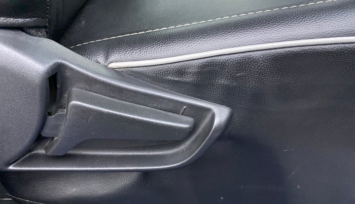 2020 Maruti S PRESSO VXI (O) AMT, Petrol, Automatic, 9,270 km, Driver Side Adjustment Panel
