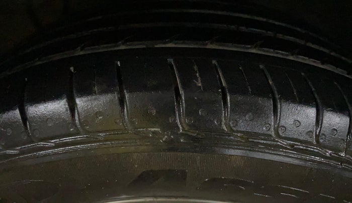 2023 KIA SELTOS HTK PLUS 1.5 IMT, Petrol, Manual, 28,939 km, Right Rear Tyre Tread