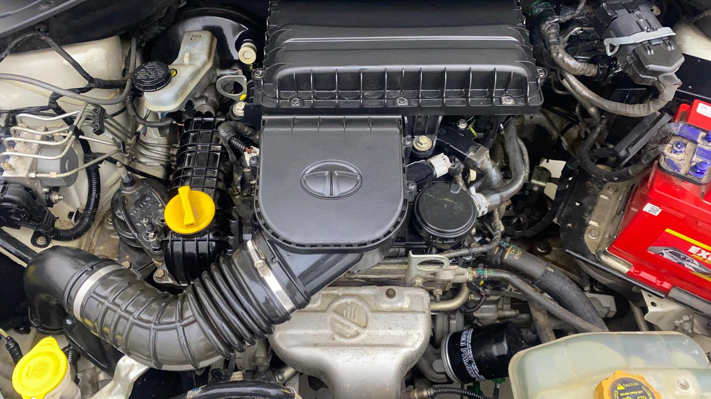 2018 Tata TIAGO NRG PETROL, Petrol, Manual, 20,317 km, Engine View