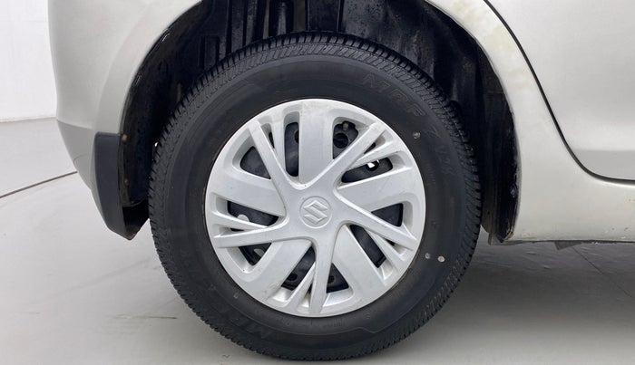 2017 Maruti Swift VXI, Petrol, Manual, 36,836 km, Right Rear Wheel