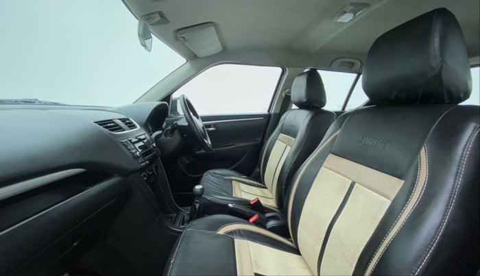 2017 Maruti Swift VXI, Petrol, Manual, 36,836 km, Right Side Front Door Cabin