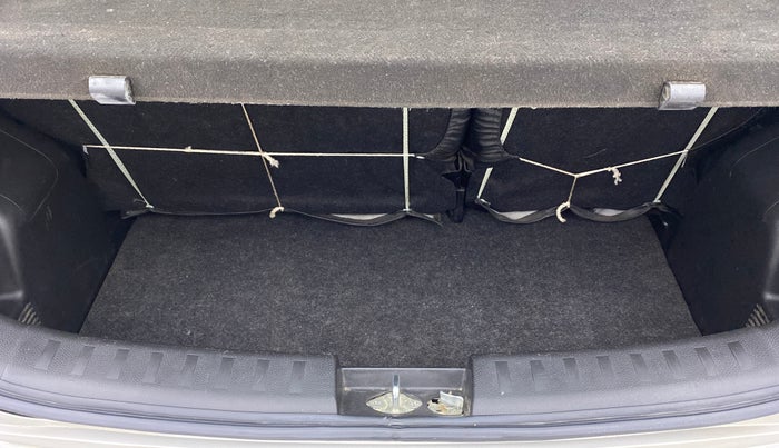 2017 Maruti Swift VXI, Petrol, Manual, 36,836 km, Boot Inside