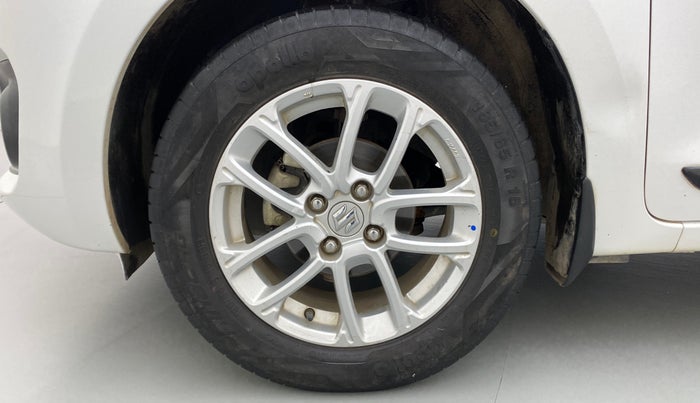 2019 Maruti Swift ZXI, CNG, Manual, 41,125 km, Left Front Wheel