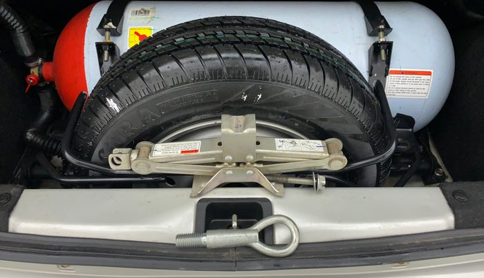 2019 Maruti New Wagon-R LXI CNG 1.0 L, CNG, Manual, 39,788 km, Spare Tyre