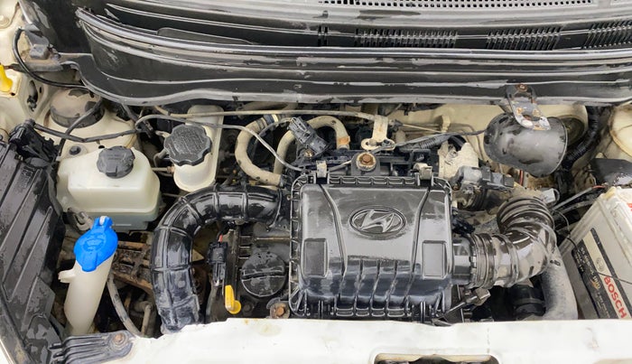 2015 Hyundai Eon ERA +, Petrol, Manual, 1,18,616 km, Engine View - Right