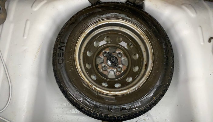 2015 Hyundai Eon ERA +, Petrol, Manual, 1,18,616 km, Spare Tyre