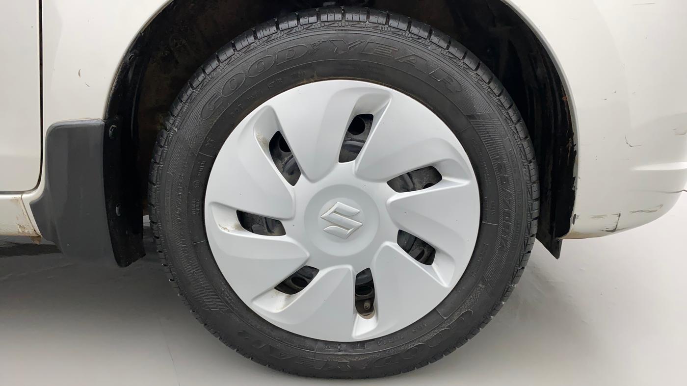2015 Maruti Celerio VXI AMT, Petrol, Automatic, 51,464 km, Right Front Wheel