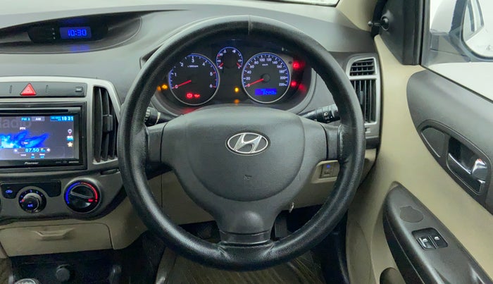 2013 Hyundai i20 ERA 1.4 CRDI, Diesel, Manual, 32,984 km, Steering Wheel Close Up