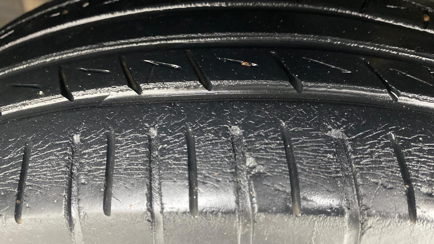 2016 Maruti Baleno ZETA PETROL 1.2, Petrol, Manual, 53,192 km, Left Front Tyre Tread