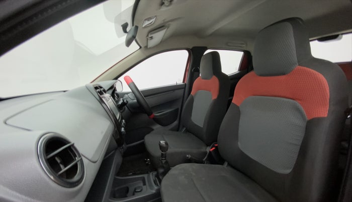 2016 Renault Kwid RXT, Petrol, Manual, 28,177 km, Right Side Front Door Cabin