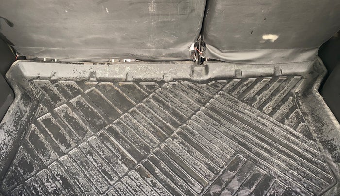 2022 Maruti IGNIS ZETA 1.2, Petrol, Manual, 29,636 km, Boot Inside