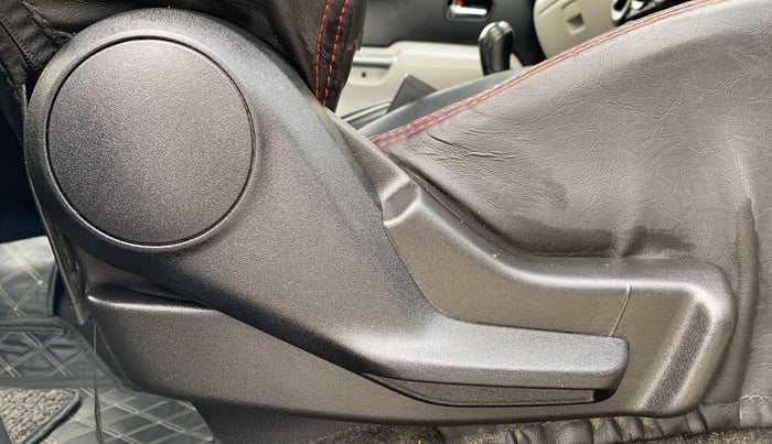 2022 Maruti IGNIS ZETA 1.2, Petrol, Manual, 29,636 km, Driver Side Adjustment Panel