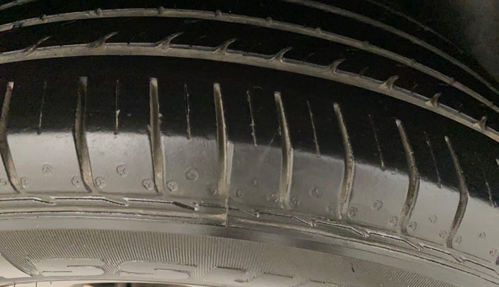 2022 KIA SELTOS HTK PLUS 1.5 IMT, Petrol, Manual, 45,851 km, Right Rear Tyre Tread