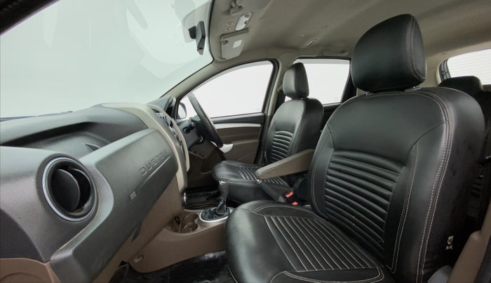 2016 Renault Duster 110 PS RXZ 4X2 AMT DIESEL, Diesel, Automatic, 1,04,450 km, Right Side Front Door Cabin
