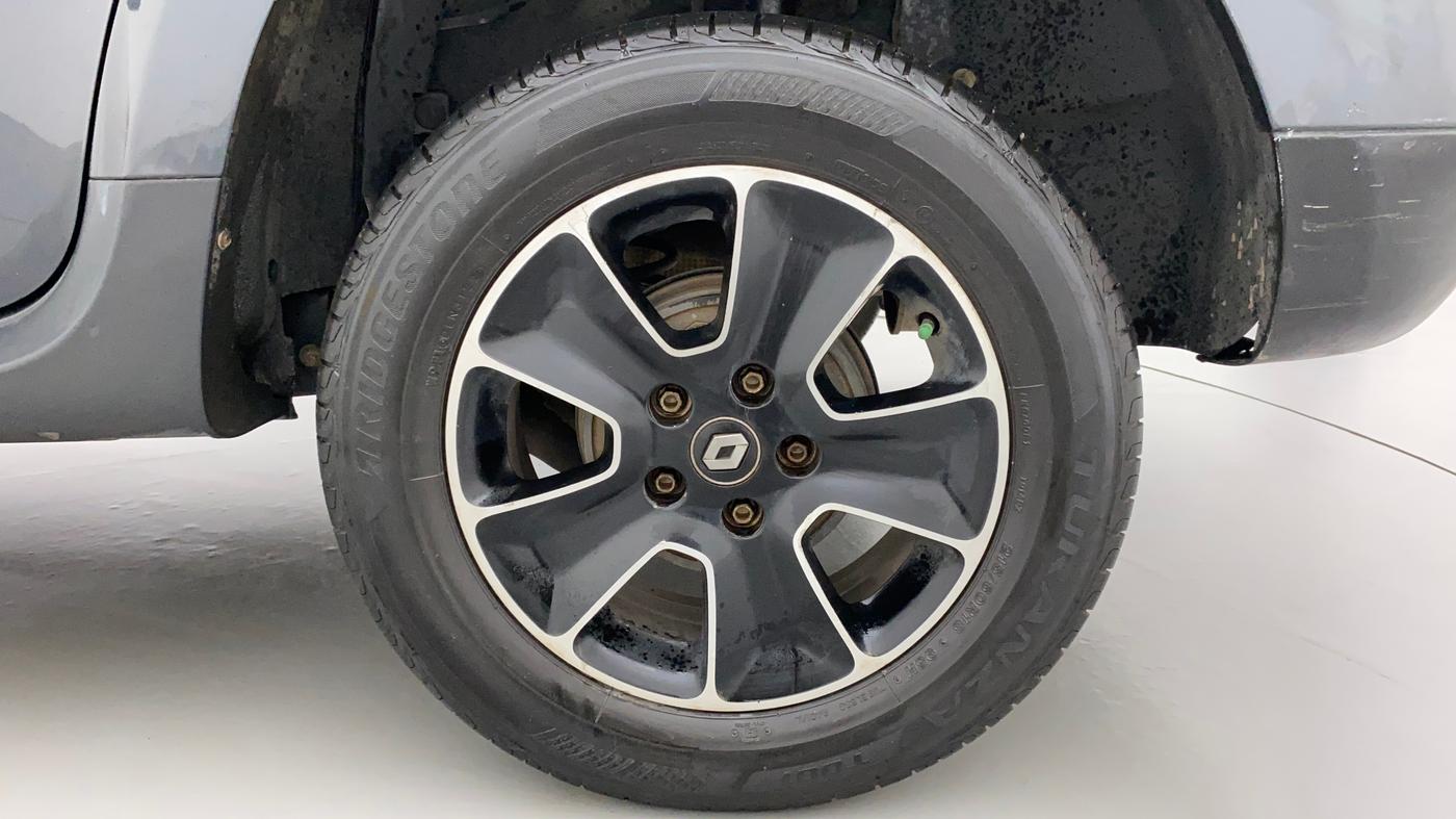 2016 Renault Duster 110 PS RXZ 4X2 AMT DIESEL, Diesel, Automatic, 1,04,450 km, Left Rear Wheel